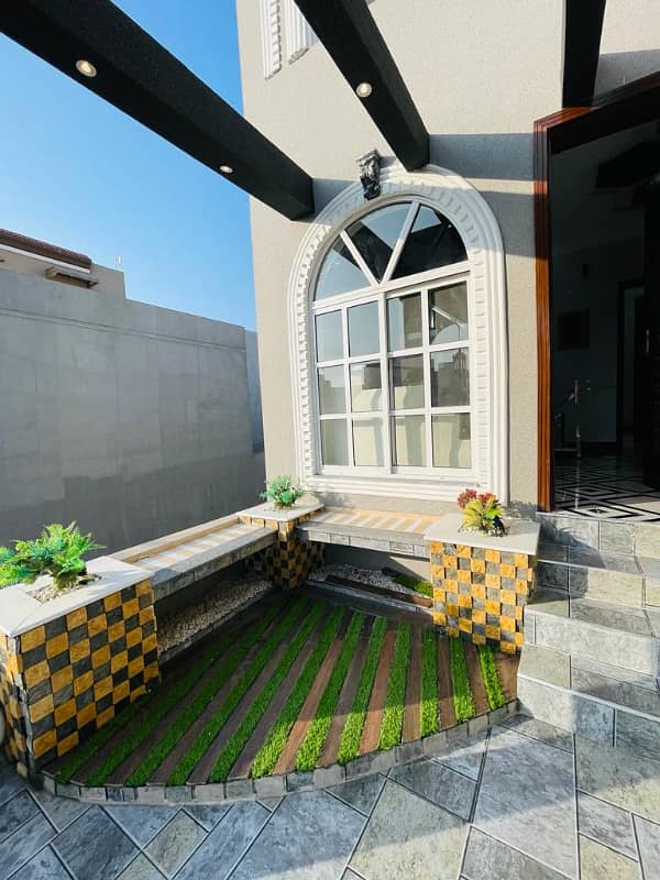 5 Marla New House For Rent In Sector D Bahria Town Lahore 7