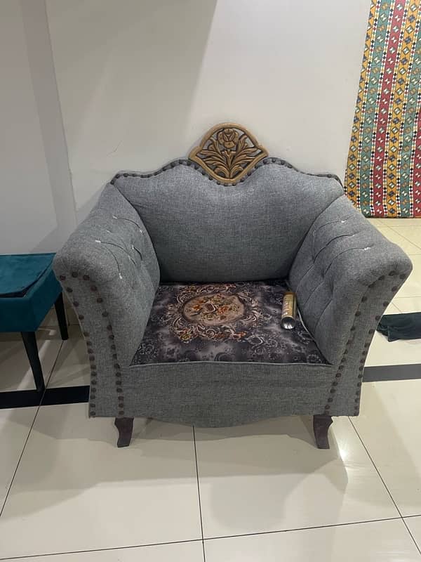 5 seater sofa used for sale at f11 islamabad price final hy no bargain 3