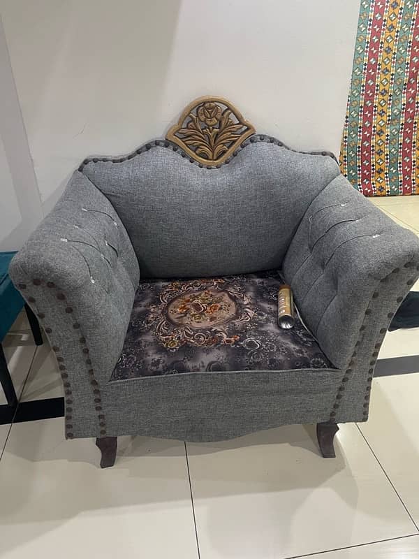 5 seater sofa used for sale at f11 islamabad price final hy no bargain 4