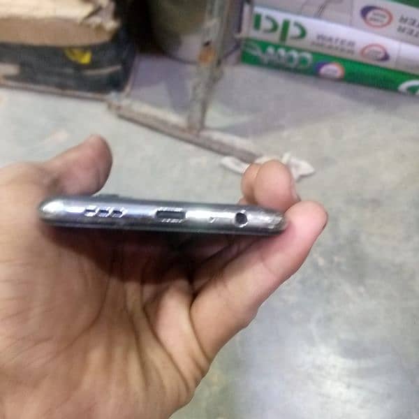 OPPO Reno 4 ok condition 4