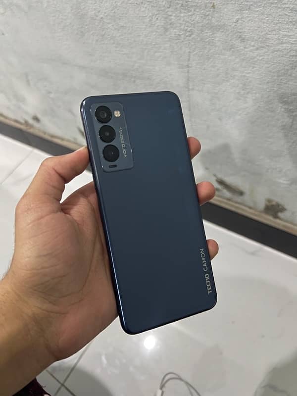 Tecno Camon 18p 0