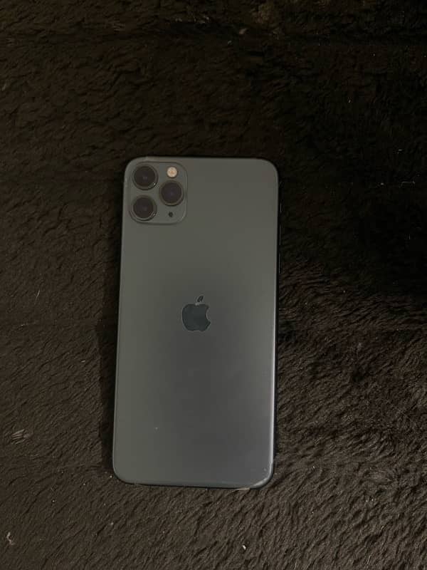 IPHONE 11 PRO MAX 64GB PTA APPROVE 2