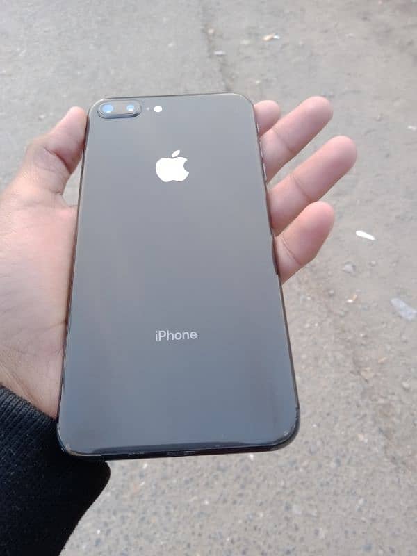 8plus 10\10 condition 64gb  non pta 2