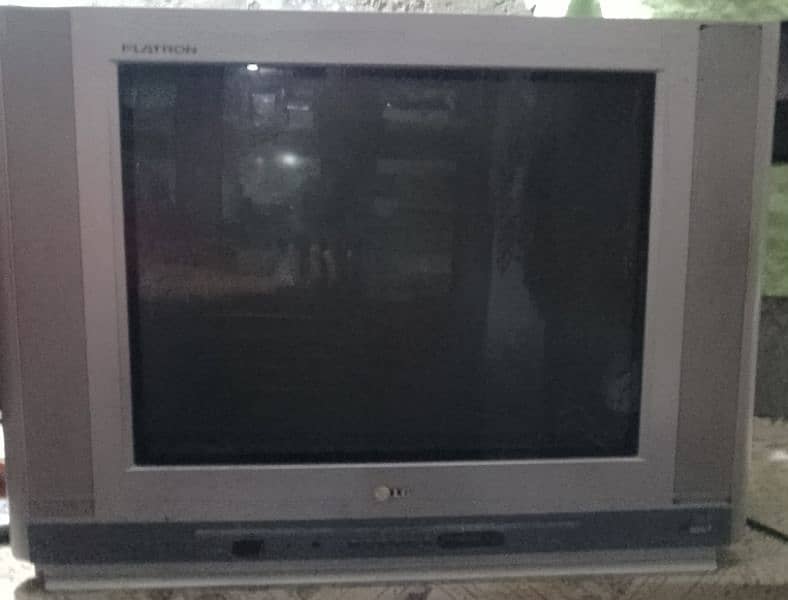 LG tv 21 inch 1