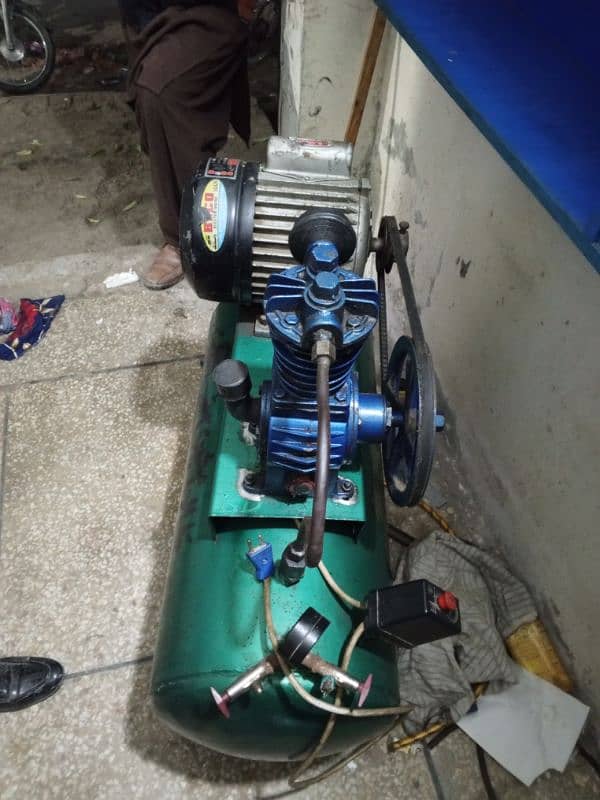 Air compressor for sale 1