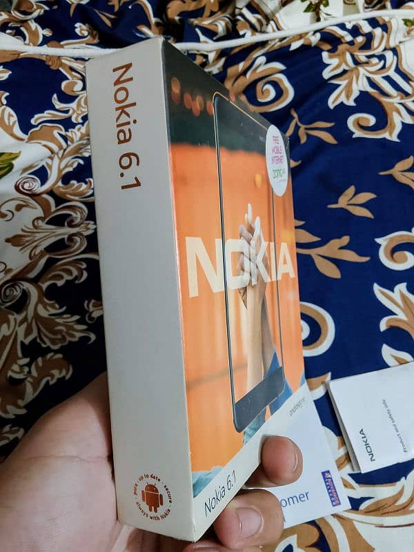 Nokia 6.1 plus 4/64 1