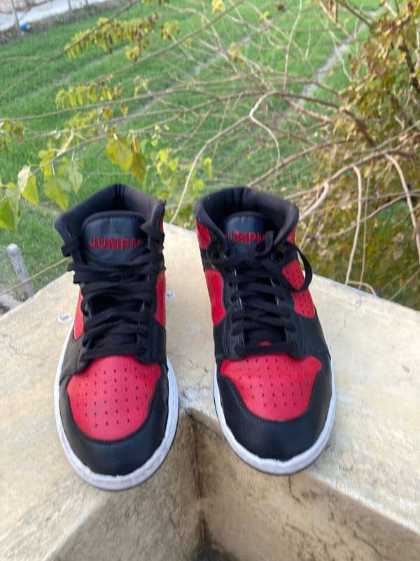 Nike air Jordan Nike air force available 10by9 1