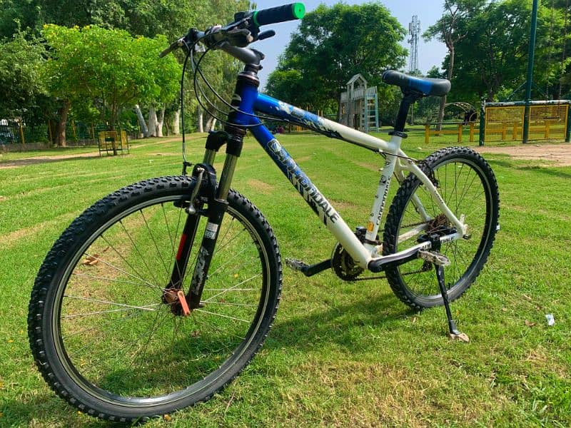 Cannondale F6 USA Mountain Bicycle 2