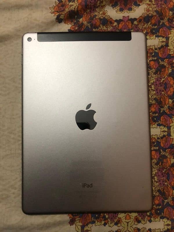 IPAD AIR 2 9.7 INCH 16GB 10/10 CONDITION 4