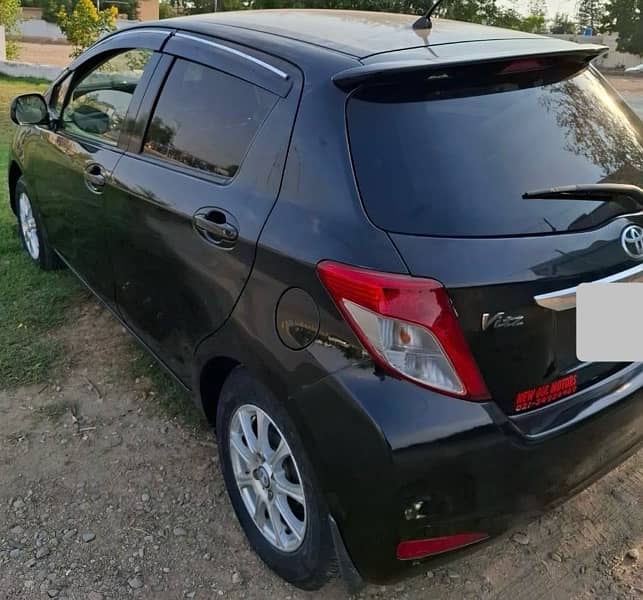 Toyota Vitz 4