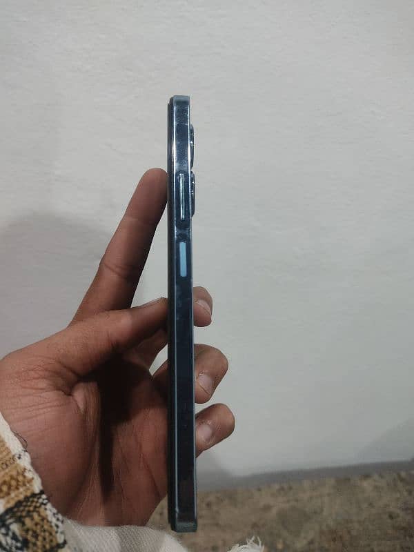 infinix Note 30 8+Ram 256GB Room best photography +Gaming 4