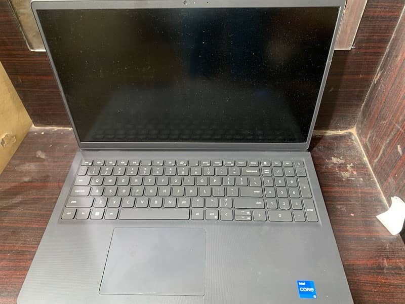 Dell Vostro 15 3510 11th 1