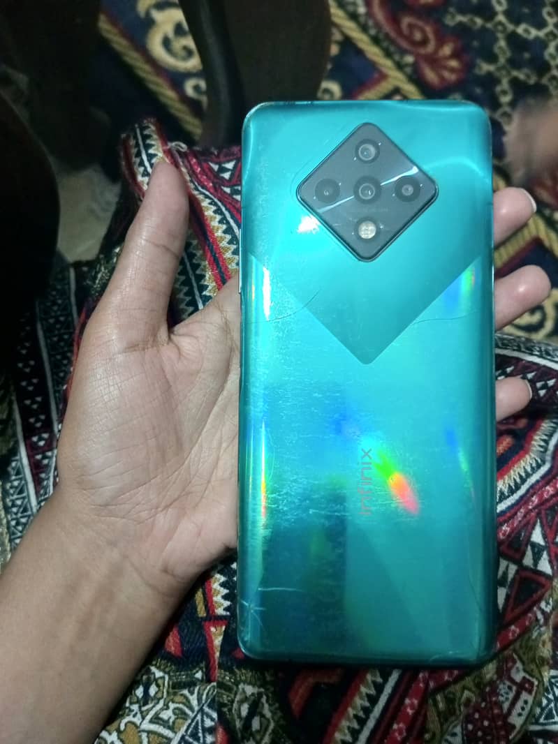 Infinix zero 8i 1