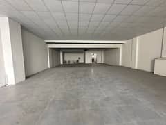 1 Kanal 5 Floor Commercial Property For Rent