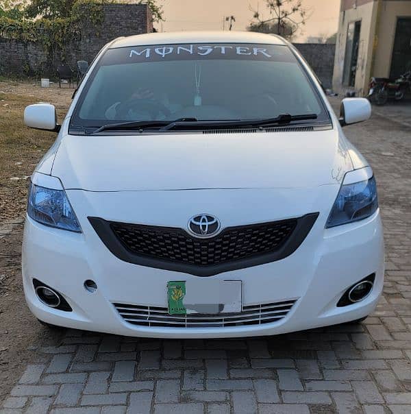 Toyota Belta 2012 0