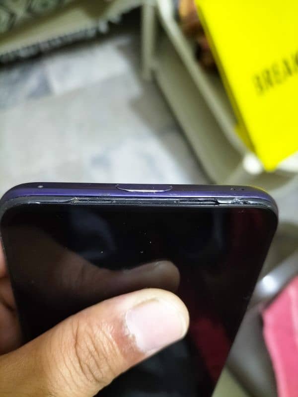 Oppo F11 Pro (128) 2