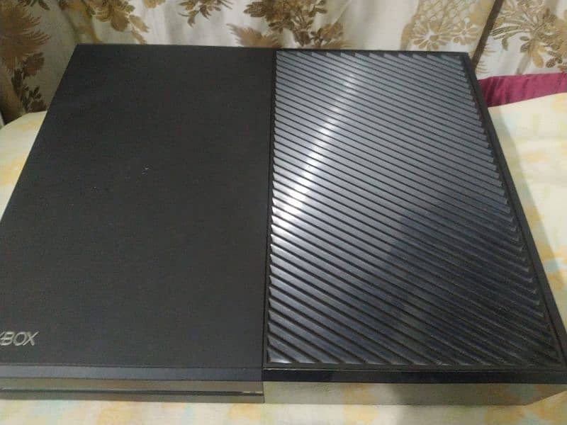 Xbox one 1tb 4