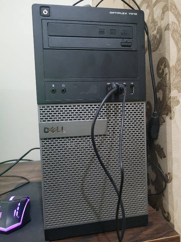 Dell Optiplex 7010 and Monitor 2