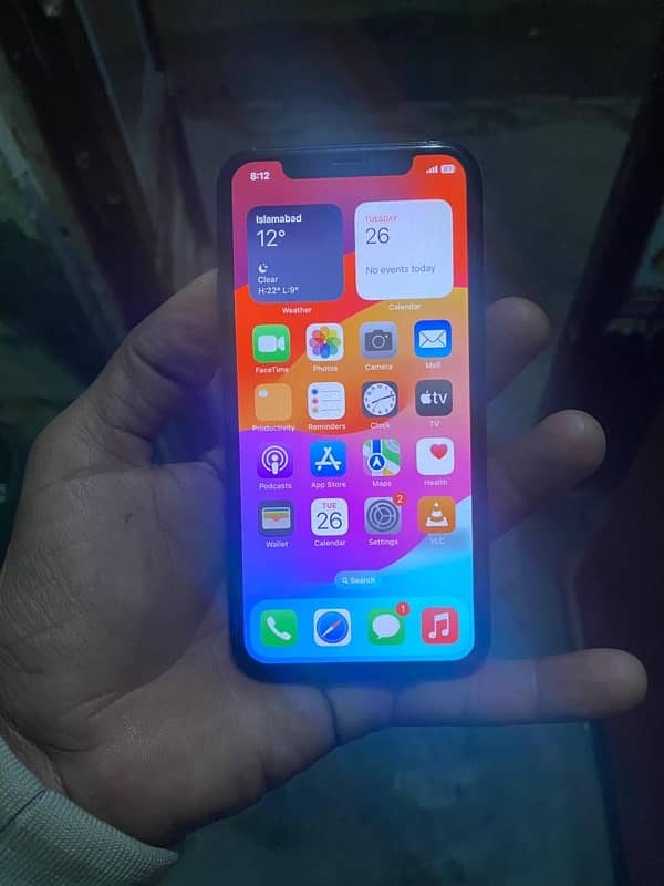 iPhone 11pro 4