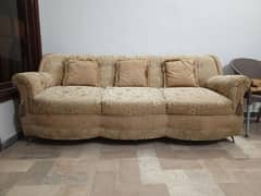 7 seater sofa set with center table