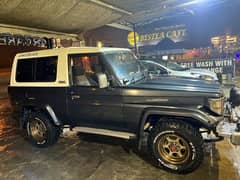 Toyota Land Cruiser bj74 frp top long chassis