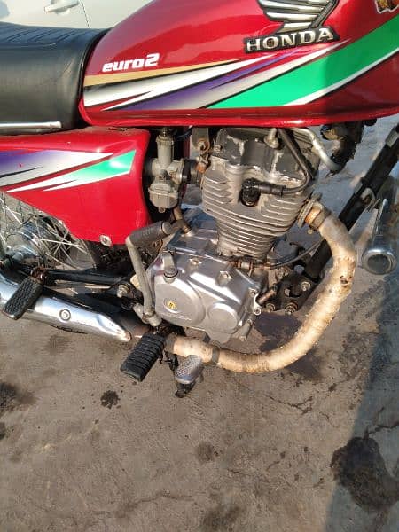 Honda CG125 2013 model urgent sle 4