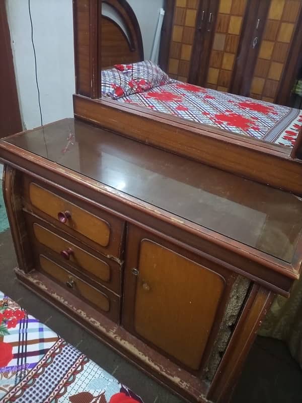 Bed & Dressing Table & TV Table 2