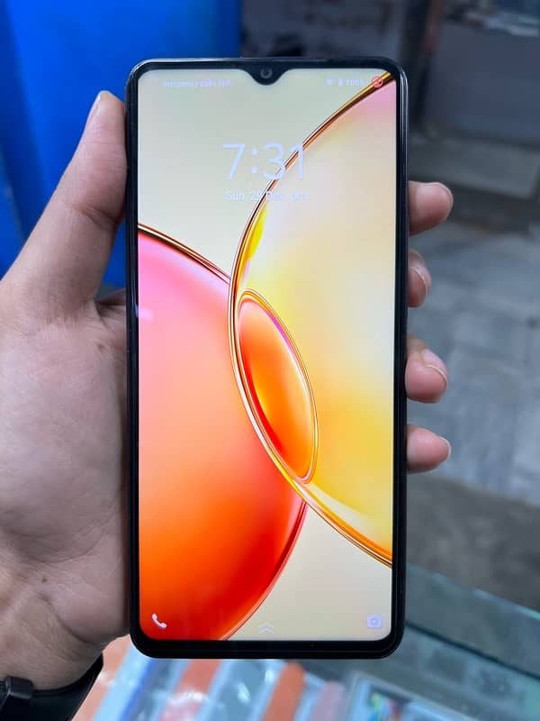 Vivo Y27S 8 GB 128 GB 4