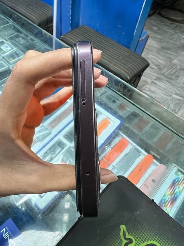 Vivo Y27S 8 GB 128 GB 7