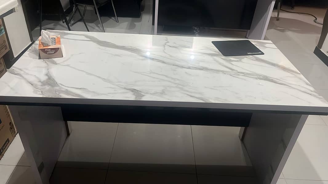 Office table for Sale 0