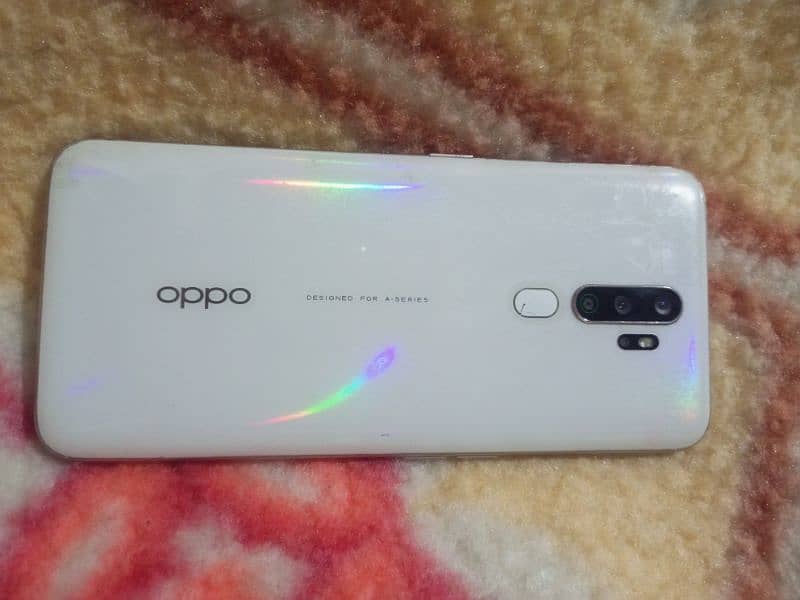 oppo a5 4/128 0