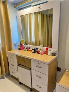 Dressing unit with storage stool