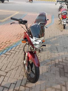 Yamaha 125 2015 Model