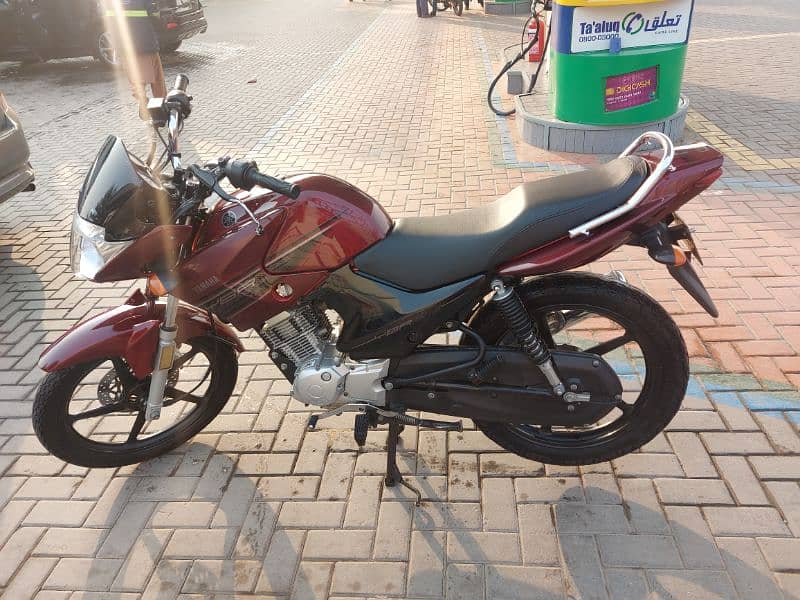 Yamaha 125 2015 Model 3