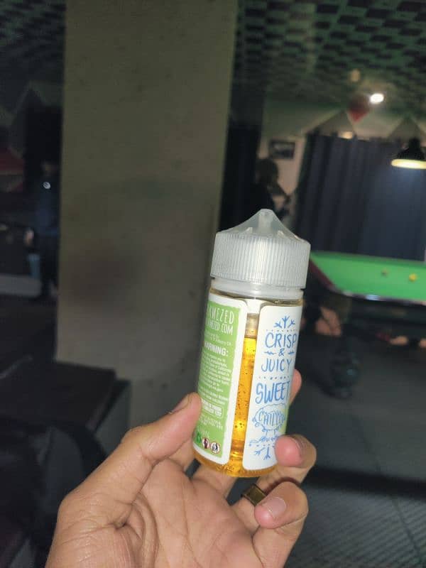 SKWEZED GREEN APPLE ICE E-LIQUID  100ML 2