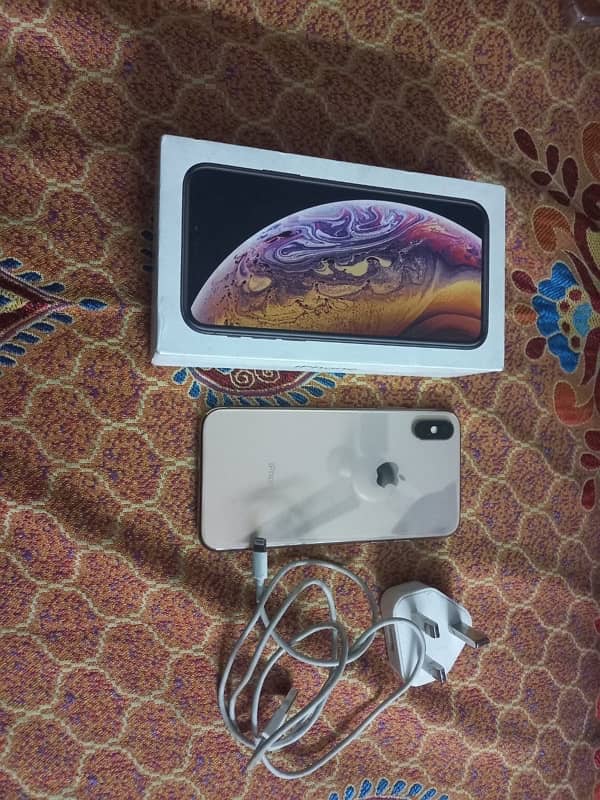 Iphone Xs Physical Sim Pta Approved 64GB With Complete Box 0