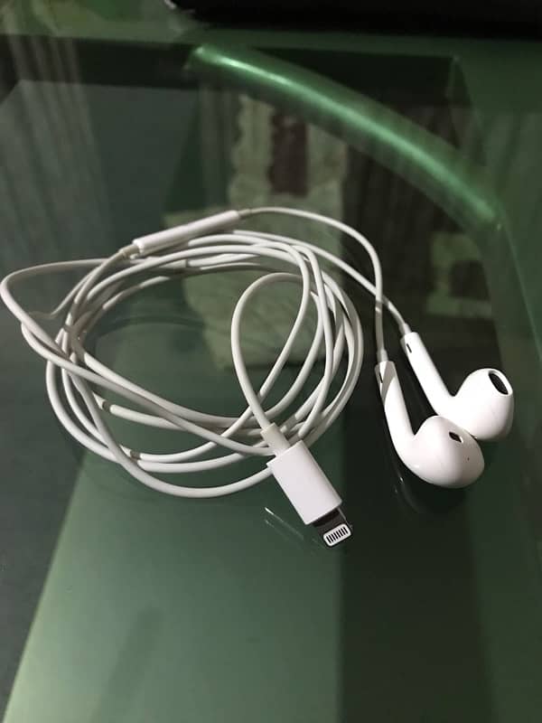 100% Original iPhone Handsfree A1748 5