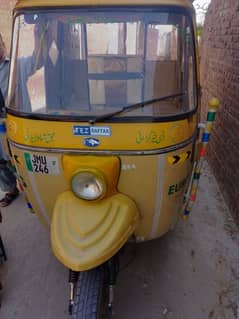 teez taftar auto rickshaw