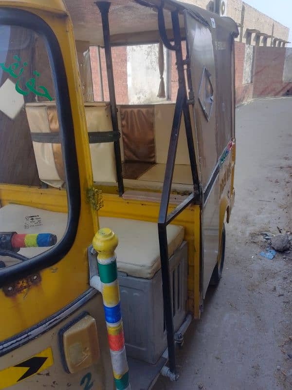 teez taftar auto rickshaw 1