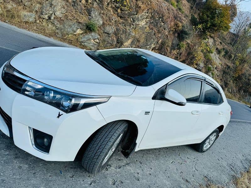 Toyota Corolla altis 2017 clean MASHALLAH 11