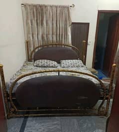 Room For rent In Mansoorah