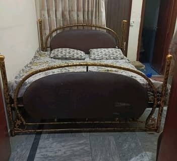 Room For rent In Mansoorah 1