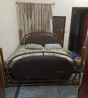 Room For rent In Mansoorah 4