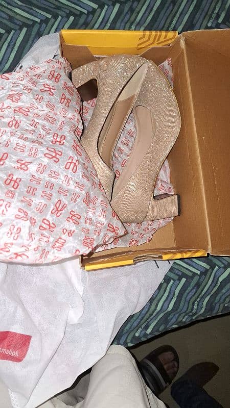 ladies fenxy shoes just like new 1