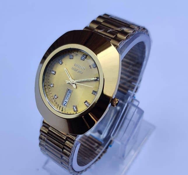 men's formula analogue watch gold colour steelness steel comfortable 1