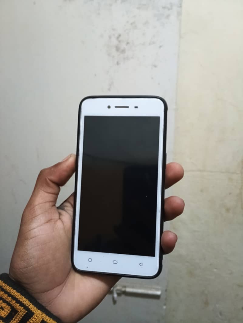 urgent sale oppo a37 4/64 all ok 0