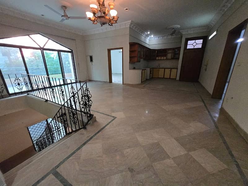 12 marla Double Storey House for rent 9