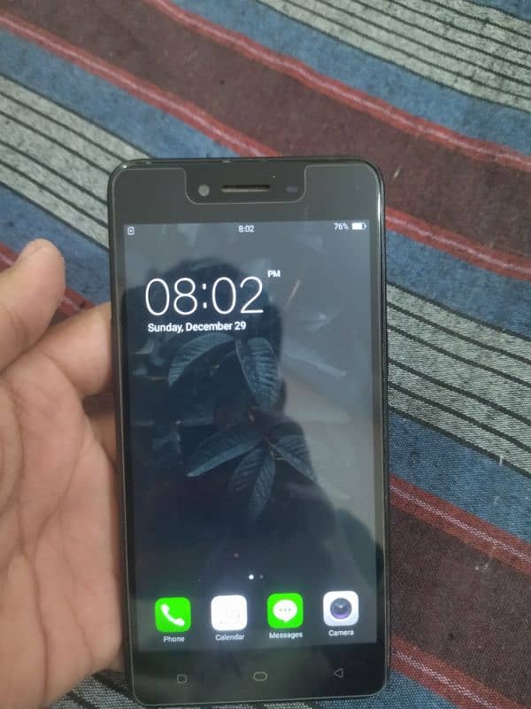 oppo A37  10 OUT OF 8.5 PTA APPROVED pese Kam hojaynge. Urgent sale 0