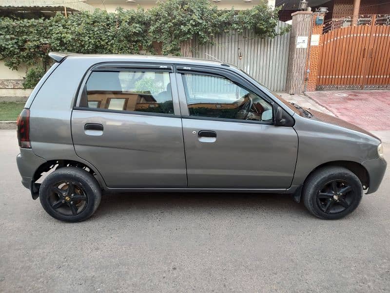 Suzuki Alto 2011 5