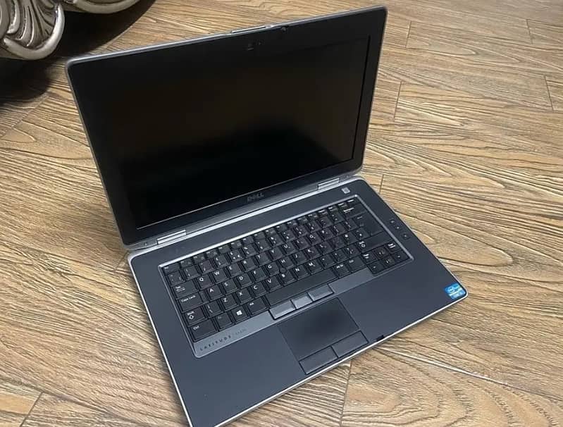 DELL Latitude core i5 2nd gen 0